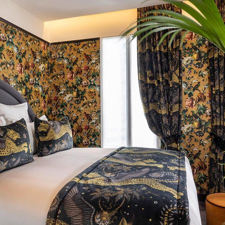 Hotel Ginette A La Folie & Spa Paris Exterior photo