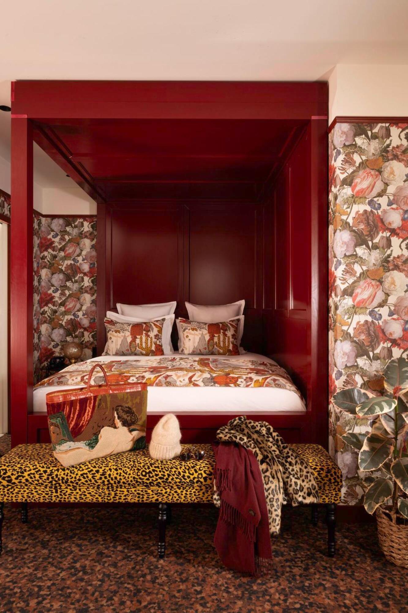 Hotel Ginette A La Folie & Spa Paris Exterior photo